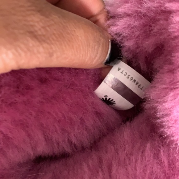SOLD ✨UGGS✨ Pinkish Purple! Gently worn💜💕 - Picture 6 of 6